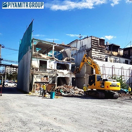 รับเหมารื้อถอนก่อสร้างครบวงจร - ศักดาทุบตึก รับเหมารื้อถอนก่อสร้างครบวงจร - ศักดาทุบตึก